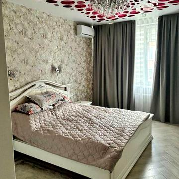 Аренда двухкомнатной квартиры 76 кв.м.+ парковка