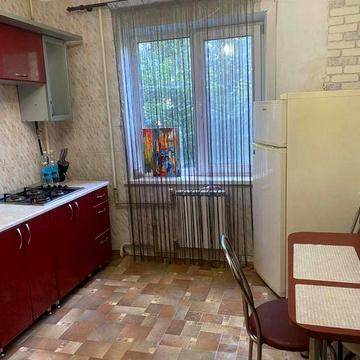 Здам 2к.квартиру п- т Перемоги