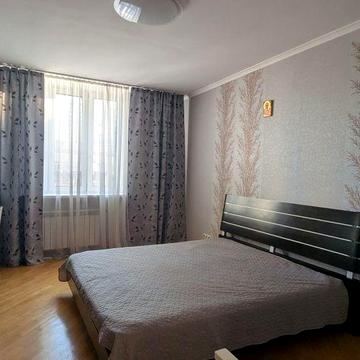 Оренда 3-к квартири 97кв.м. Срібнокільська вул.1 ЖК Корона