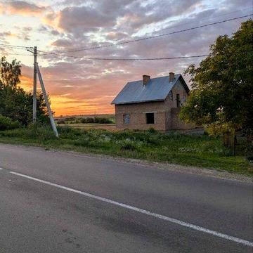 Продаж будинку 117м2  з власним озером,  с. Звертів