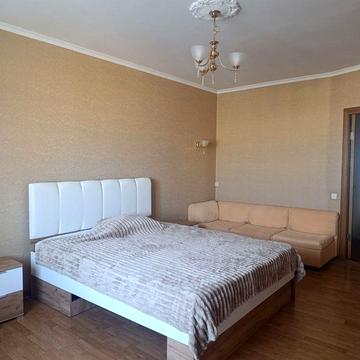 Оренда 1 кім.кв. вул.Юнаківа