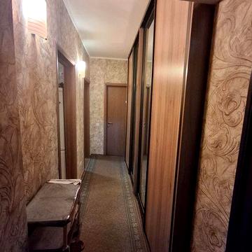 Тепла квартира вул. Київська без посередників з газом на першому поверсі