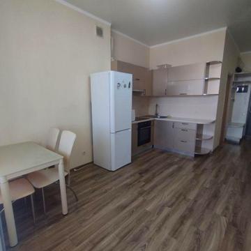 Здам квартиру вулиця Добровольців 8  рядом парк  та проспект Шевченка.