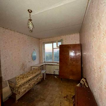 продам 1 кімнатну квартиру р-н  військове містечко