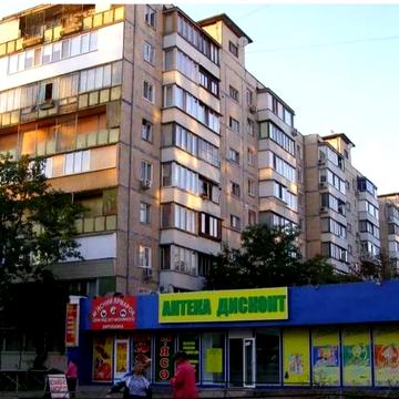 Видова світла 2-кімн.квартира 50м2 на Оболоні, метро Мінська - 10 хв