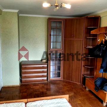 3 кімнатна квартира, Воскресенка, Петра Запорожця, 9а