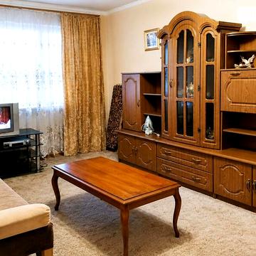 Довгострокова оренда 2к Квартира Європейська (Новгородська) вулиця
