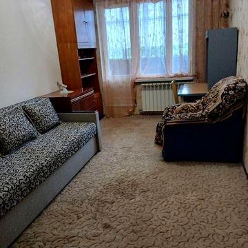 Сдам 1 кв ТРК Украина Гв.Ширнинцем, метро Ак. Павлова 5000 гр.