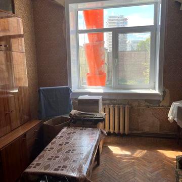 Продам 2-х кім квартиру в центрі
