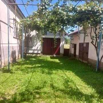 Продам 1 поверховий 4 кімнатий будинок