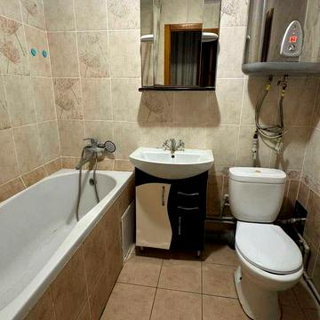 Продається затишна 1-кімнатна квартира в центрі Краснокутська
