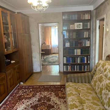 Братиславська вул., 18-А