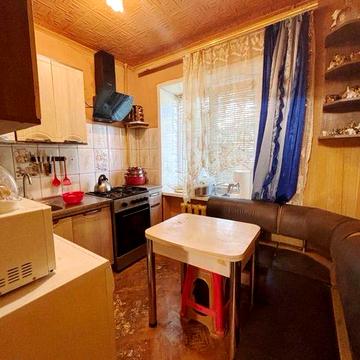 Продаж 3-кімнатної квартири, вул. Пархоменко