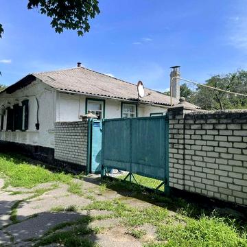 Будинок в Крюкові 70м2. 7 Соток.Гараж