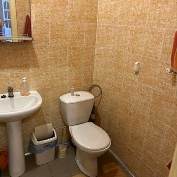 Продаж 2 км квартира поблизу Центру