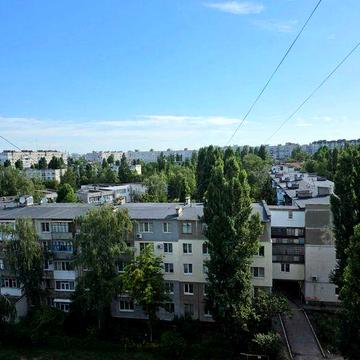 Продам двохкімнатну квартиру в нагірній частині біля парку Миру