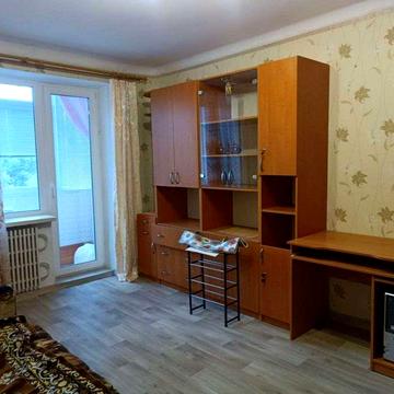 Продам 1 кімнатну квартиру на Нових Будинках
