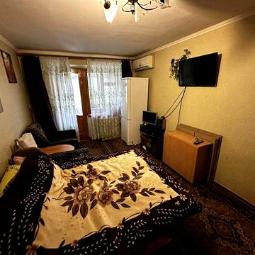 Продам 1 ком.кв. ул. Универсальная (р-н. Калиновой- Янтарной)