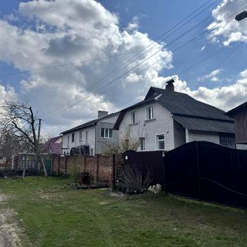 Продаж двоповерхового будинку120м , міцний і доглянутий з усіма коммунікаціями