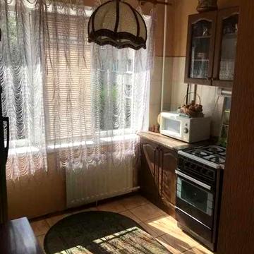 Оренда 2 кімнатної квартири за адресою: Гната Юри 16, Святошинський район.