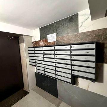 Продаж двокімнатної квартири, Київ, вул. Зодчих, 56