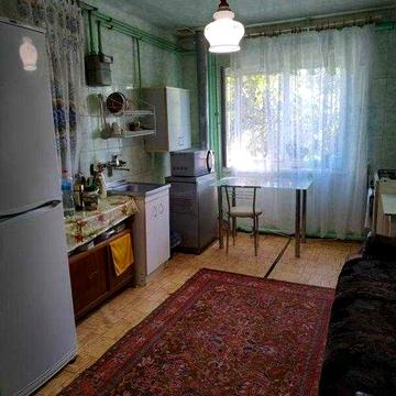Продам недорого дом в Индустриальном районе.
