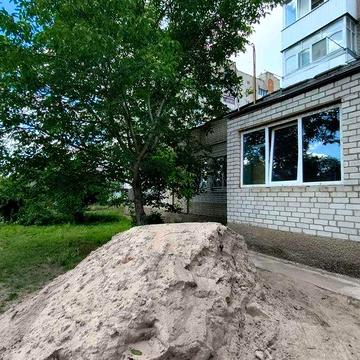 Продам 1 кімнатну квартиру на Антонова 9985