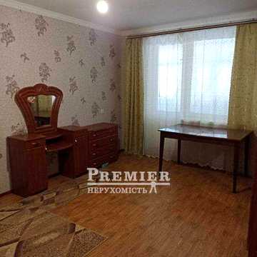 У продажу 3 кімн. квартира у смт. Сергіївка