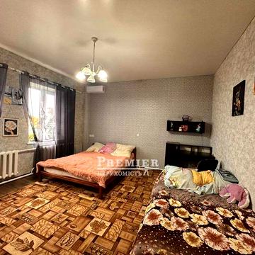 Пропонується до продажу будинок в Корсунцях.