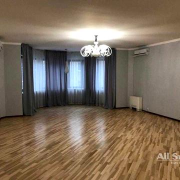 Оренда 4к квартири в Києві, Печерський р-н, Кропивницького вул., 10 Без комісії