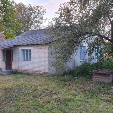 Продам цегляний будинок садибного типу