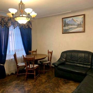 Оренда  2 кімнатної квартири  центр Львів  вул Винниченка 6