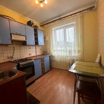 Двокімнатна квартира з 06 серпня  Буковинська 12           12000 + КП