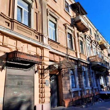 Эксклюзивное предложение! Предлагается к продаже трехкомнатная  квартира в Центре.