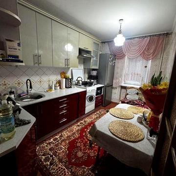Продам квартиру 3 кімнатна