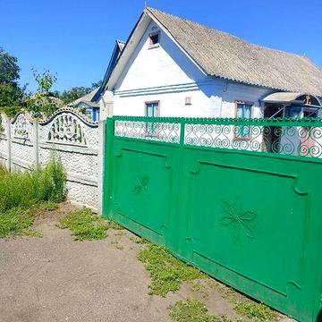 Продаж будинку в центрі села Тарасівка, Білоцерківський район .
