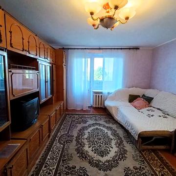 Терміново здається 1 км квартира Хотинська, вільна, ключі!