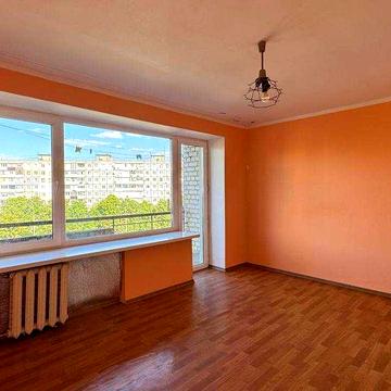 Продаж ДУЖЕ великої 2-кімн квартири на 129 кварталі