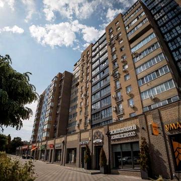 Продаж 2-х  кімнатної квартири в новобудові  Графський комплекс.