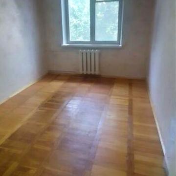 Продається 2-к кварт , 38 м2, 3/5, Академіка Шалімова 13 (НАУ )