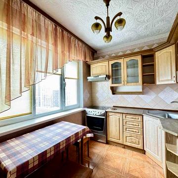 Продам квартиру у СУПЕР новому стані в центрі міста / поруч Львівська площа / КПІ / Політехнічний інститут / вулиця Вільгельма Котарбінського 23