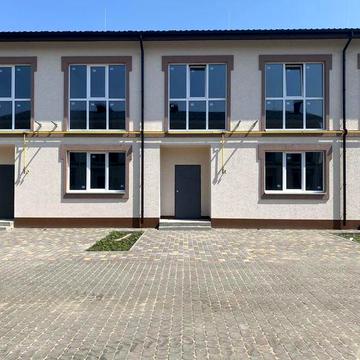 Продам таунхаус в  КМ "Паларіс",м. Бориспіль" 80 м.кв