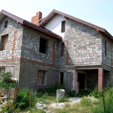 Можливий торг.Продам будинок,незавершене будівництво дом дача хата