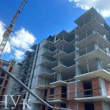 Продається квартира на етапі будівництва
