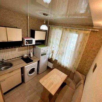 Продается 1 ком кв 5/9 улучшенной планировки