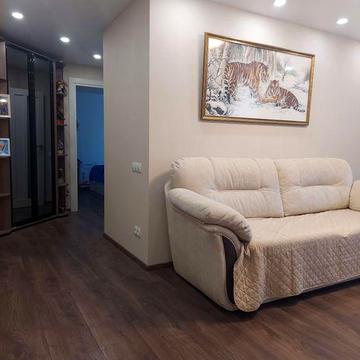 3 кімн.кв.4/5 цегла ремонт,меблі36000 у. о .