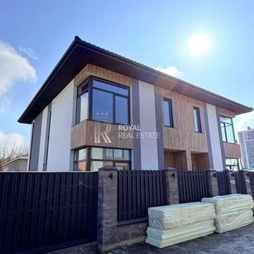 Продаж Дуплекс Гатне 4 кімнати 112,4 м² Тераса Газ Свердловина Підготовка під генератор 2 паркомісця Біля Теремків