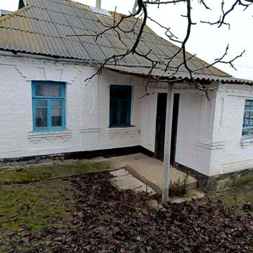 Продам комфортний будинок у мальовничому місці