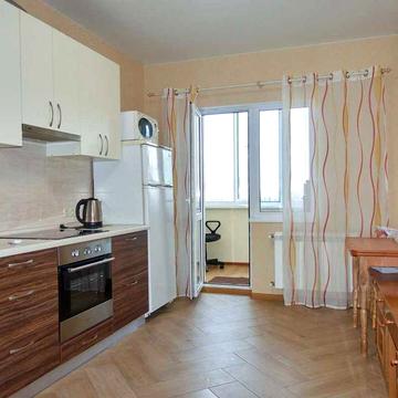 1-кім. Харківське шосе 19-б. ЖК "Мегасіті". Вода, опалення, ліфти працюють безперебійно