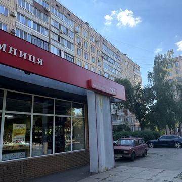 Продається 3 кімнатна квартира в Центрально - міському районі .